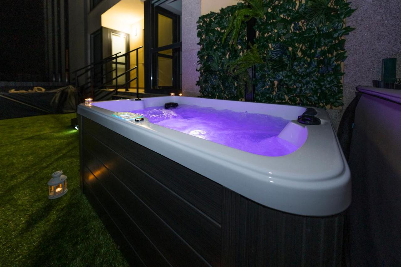 Garden Fisterra - Jacuzzi, Jardin Privado Y Vista Mar Lägenhet Exteriör bild